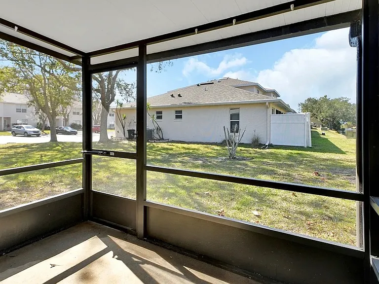 1205 Deer Springs Rd — Photo 11