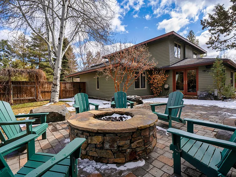 61497 Orion Dr — Photo 35