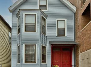 1431 W Belmont Ave, Chicago, IL 60657