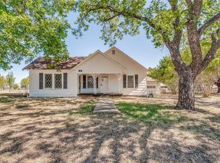 110 W Brown St, Lipan, TX 76462