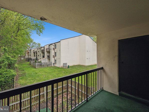 10106 Campus Way S UNIT 203-3B, Upper Marlboro, MD 20774