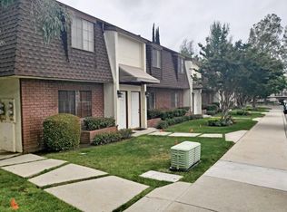 1360 Oxford Ave APT 10, Claremont, CA 91711