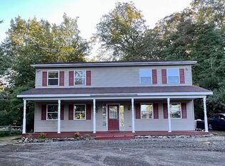 109 Blue Jay Ln #B, Mount Pocono, PA 18344