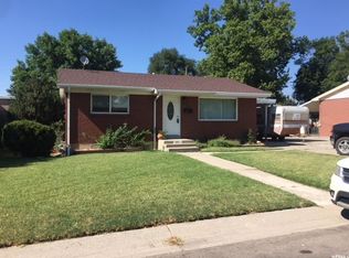 351 E Mountain View Dr, Sandy, UT 84070