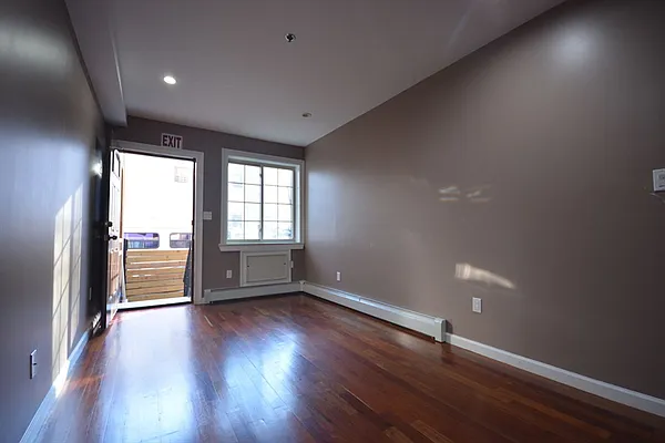 Rented by Citi Habitats | media 26