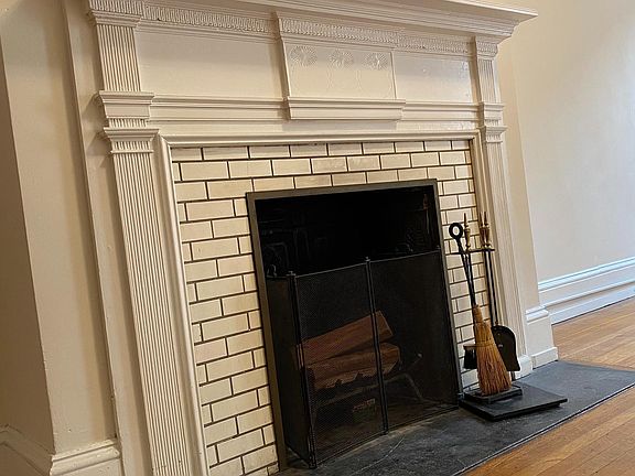 4th image of 1527 Pine St #2