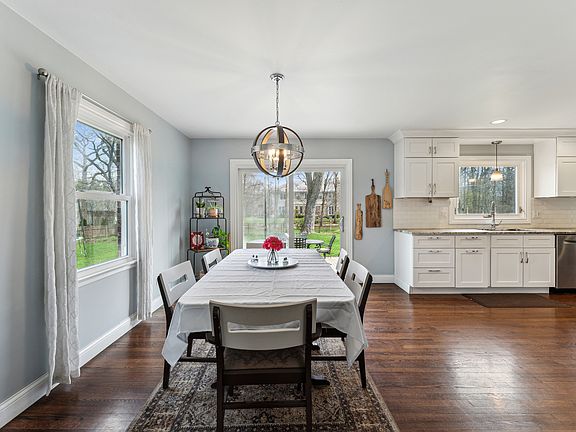 5th image of 1465 Northwoods Cir