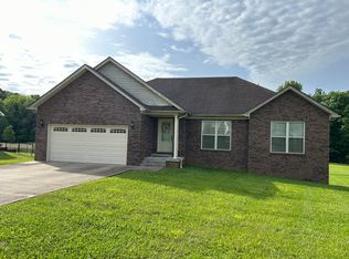 208 S Howard St, Bardstown, KY 40004