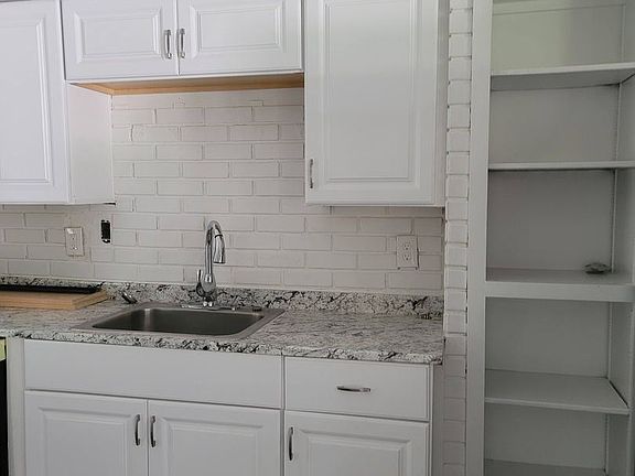 5th image of 6442 N Ballejo Ct