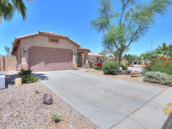 3rd image of 45070 W DESERT CEDARS Lane