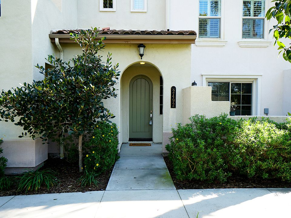1st image of 2492 Longstaff Ct