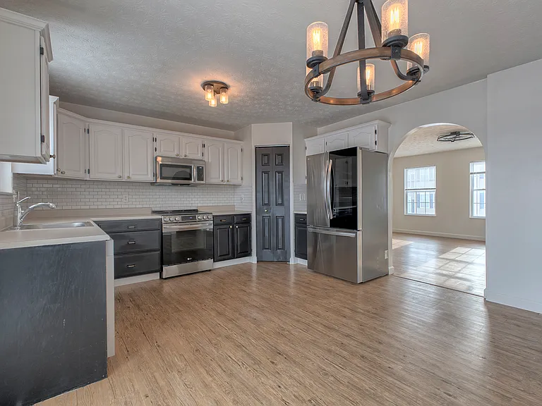 116 Alderwood Dr — Photo 8
