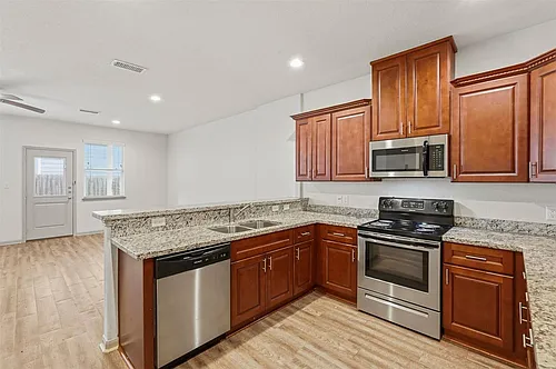 634 Magnolia Bnd Photo 1