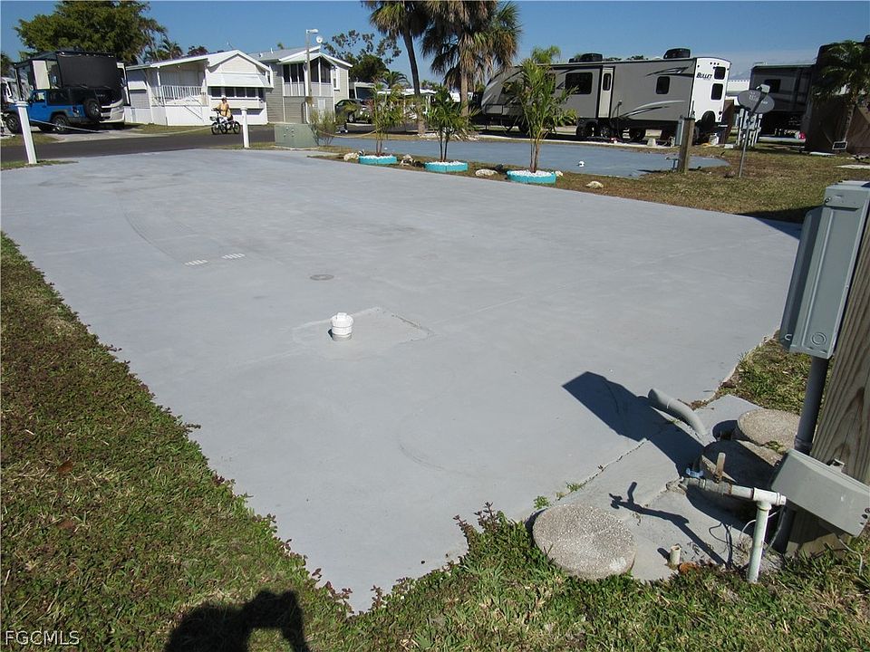 1st image of 19681 Summerlin Rd #30