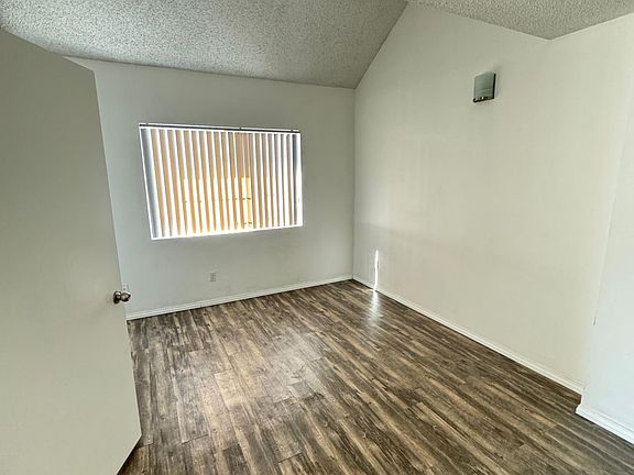 5th image of 5237 Satsuma Ave APT 2