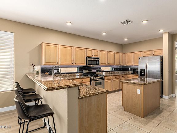 5th image of 3568 E BRUCE Avenue