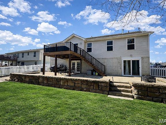 2nd image of 160 Lake Tucci Cir