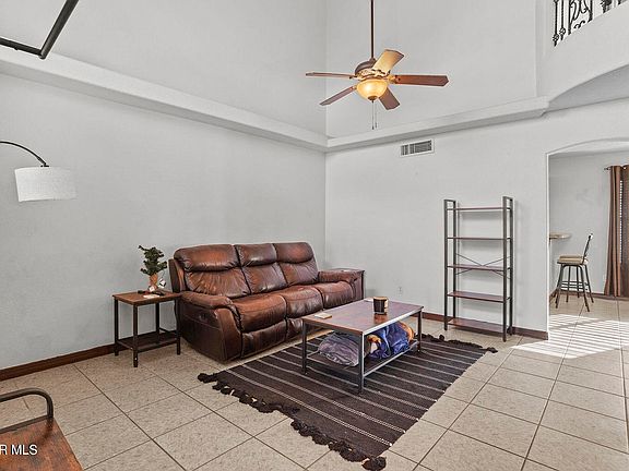 3rd image of 11333 Manuel Moreno Dr