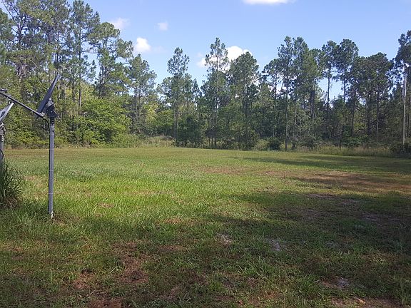 3rd image of 3870 Hibiscus Dr