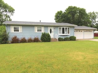 1428 Westmore Ave, Wahpeton, ND 58075