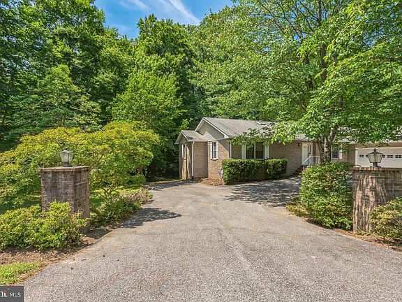 2nd image of 23017 Hayden Ct