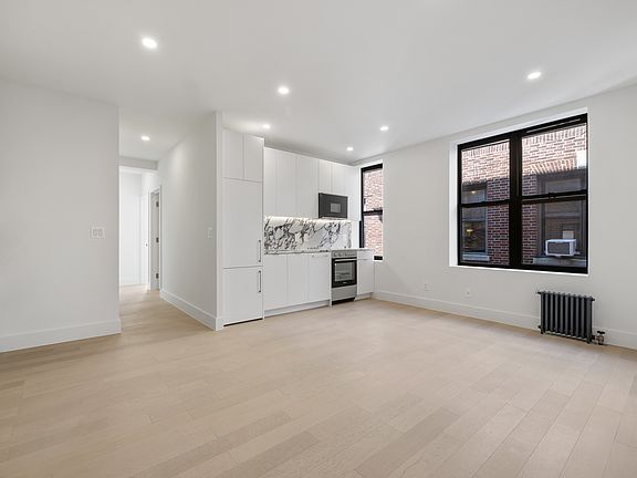 2nd image of 301 W 22nd St APT 51