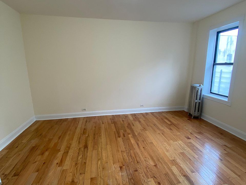 2nd image of 1268 Olmstead Ave #6K