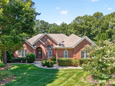 4565 River Hills Dr, Denver, NC, 28037