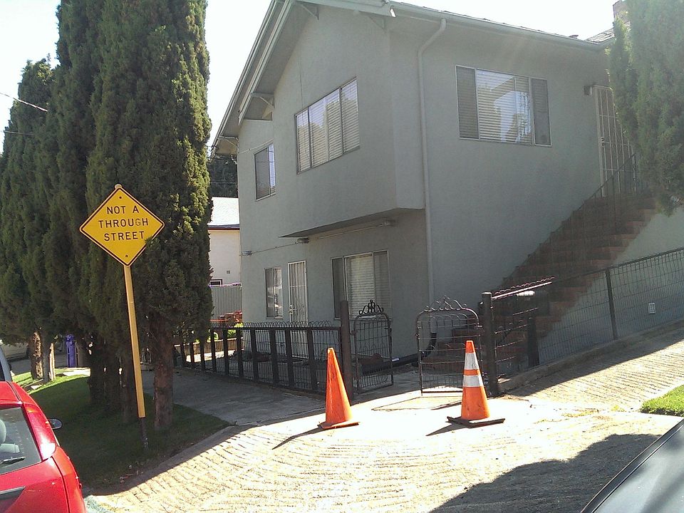2nd image of 1405 Flora St