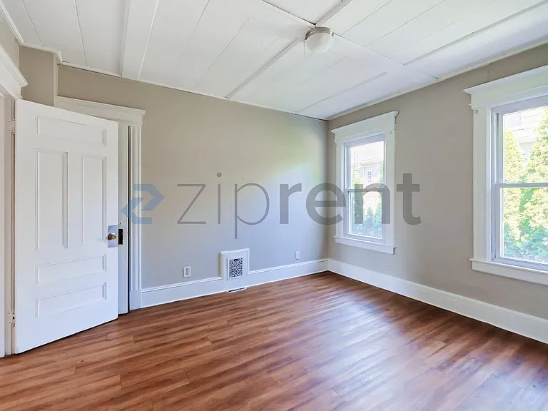 30 Forest Park Ave #2 — Photo 41