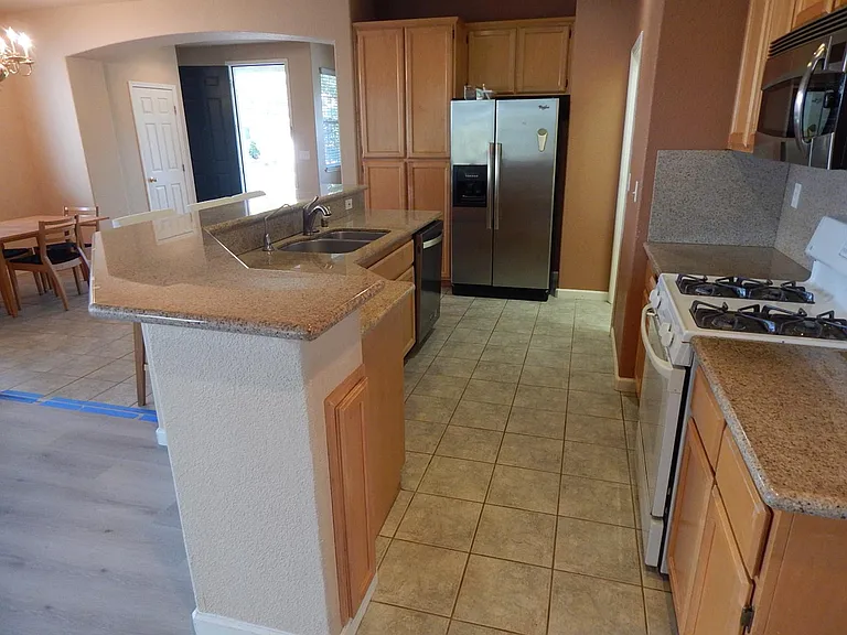 2333 Rodin Pl — Photo 21