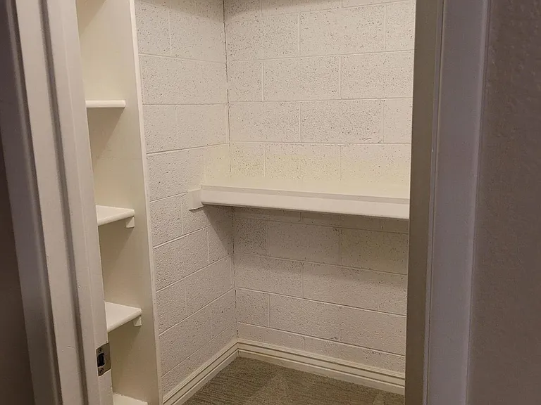 20420 N 6th Dr #5 — Photo 19