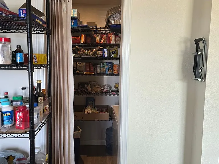 5363 Weiman Ave — Photo 9