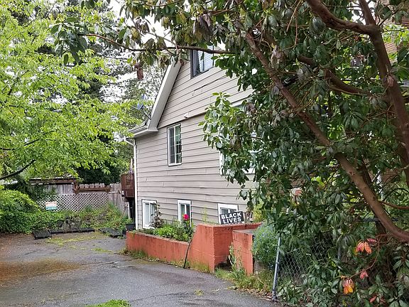2nd image of 17211 12th Ave NE #A
