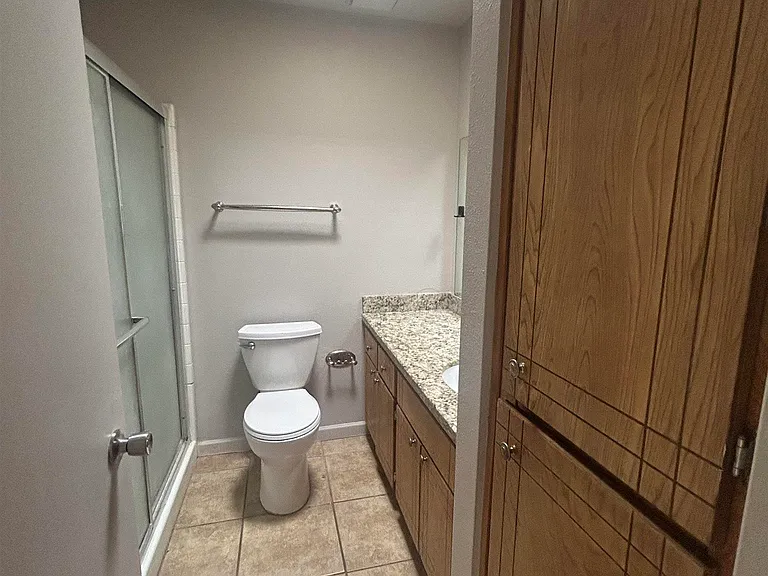 143 W 27th Pl — Photo 11