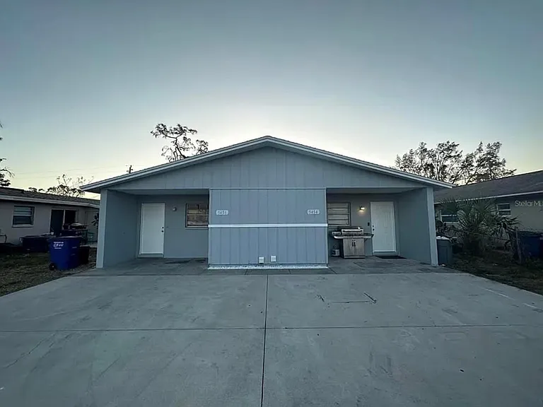 5454 NW 8th Ave — Photo 1