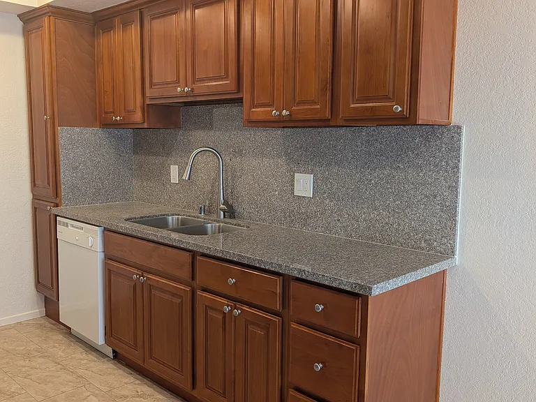Sierra Vista Way — Photo 7