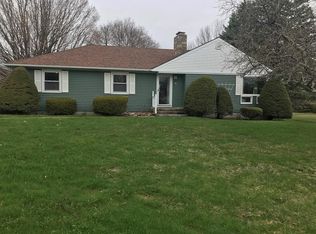 14 Hobbs Rd, Plattsburgh, NY 12901