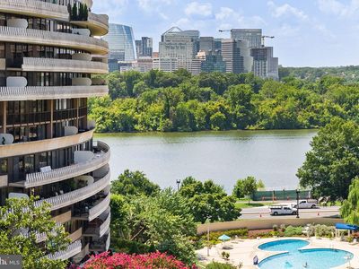 2500 Virginia Ave NW #903, Washington, DC, 20037