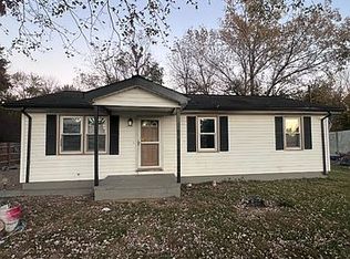1922 Old Madisonville Rd, Henderson, KY 42420
