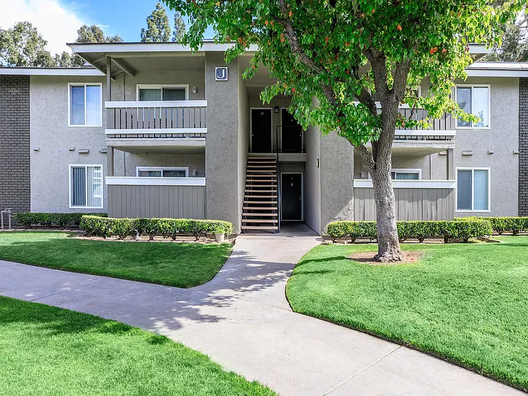 The Terrace Apartments — Photo 9