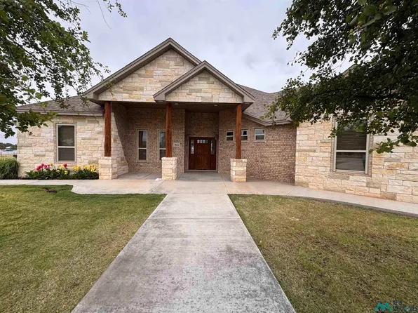 7622 N Rolling Meadows St, Hobbs, NM 88242
