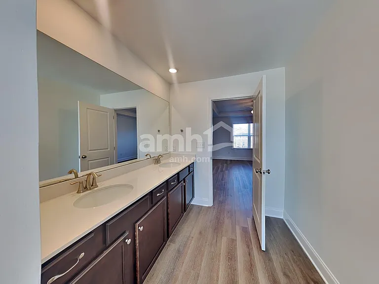 4326 Effie Seward Dr — Photo 12