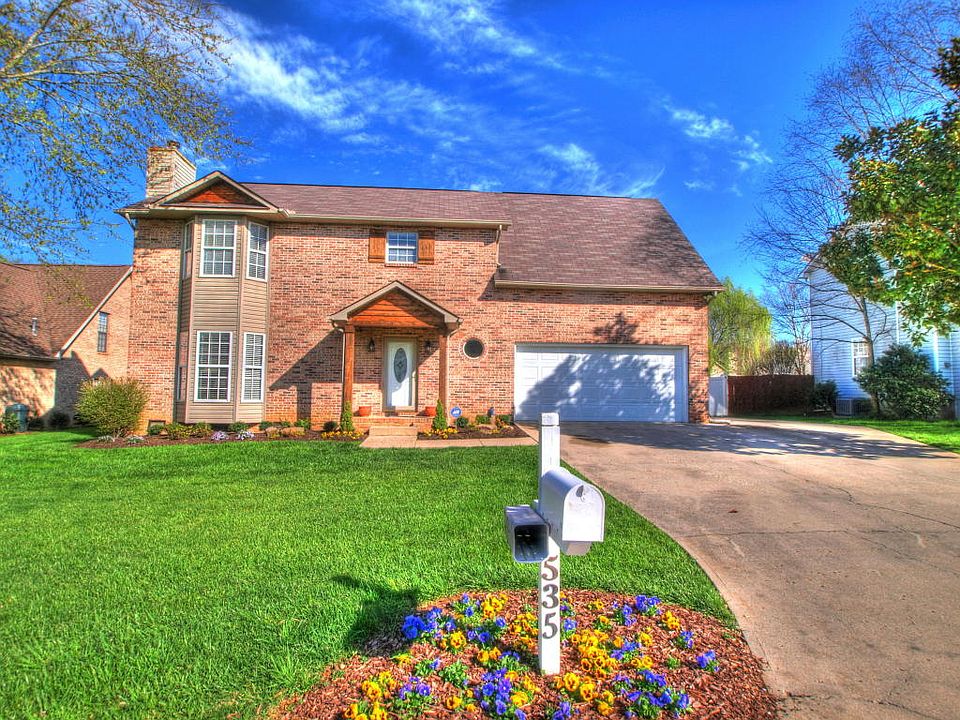 1st image of 535 Bushwood Dr