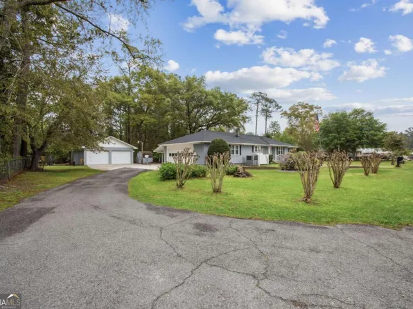 242 Azalea Ave, Folkston, GA 31537