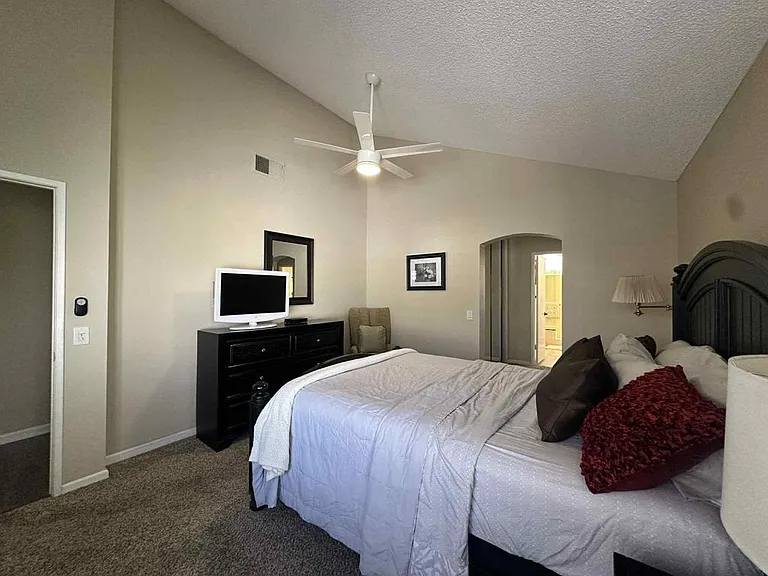 4 Hermosillo Ln — Photo 21