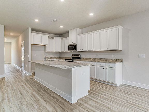 5th image of 59 Bedford Loop