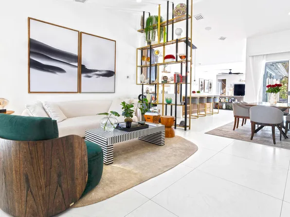 1861 NW 125th Ter, Pembroke Pines, FL 33028