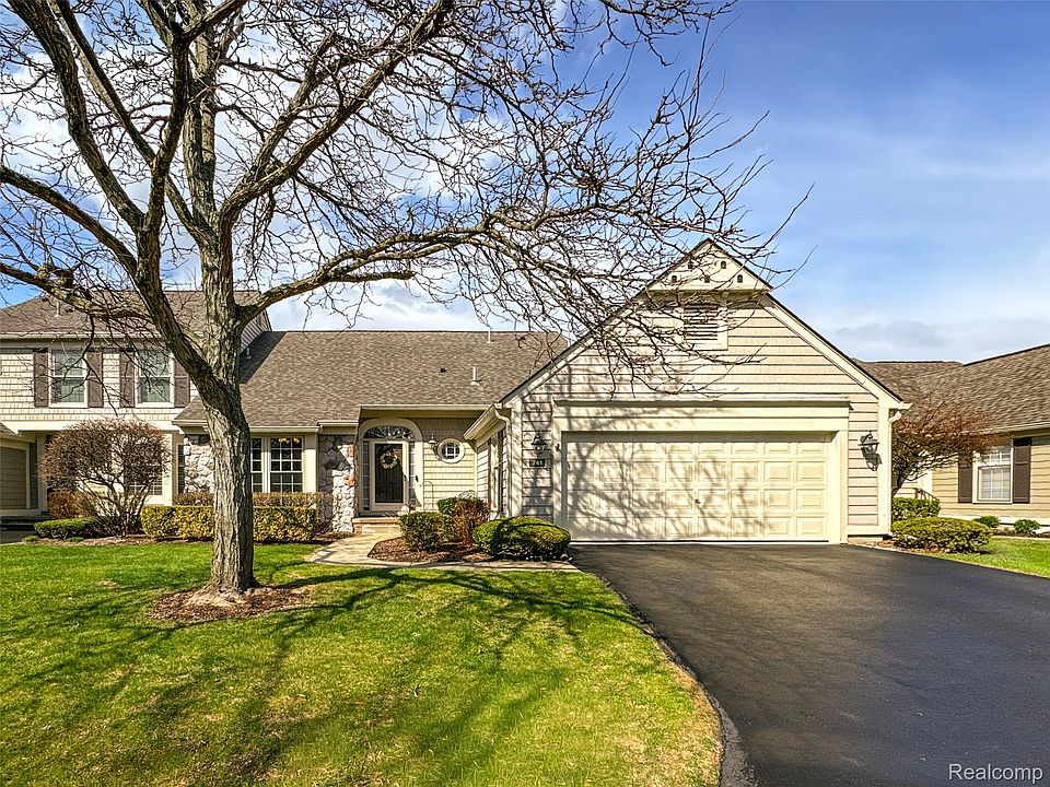 1st image of 741 Briar Hill Ln #111