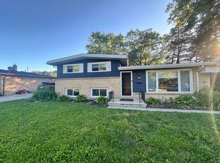 3401 Charlevoix Ave, Windsor, ON N9E 3B2